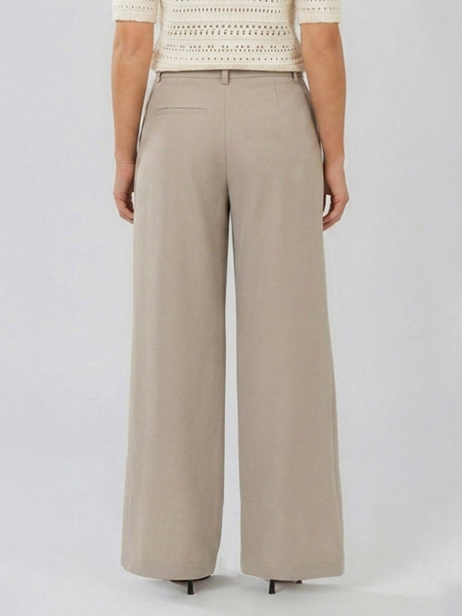 MERRIT - PLEATED TROUSER