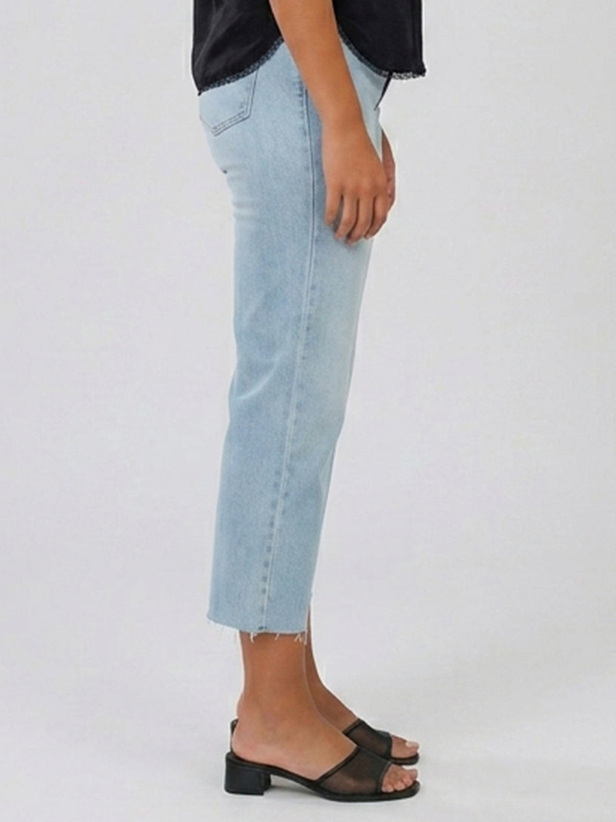 PRIMA - HIGH RISE SLIM STRAIGHT CROP