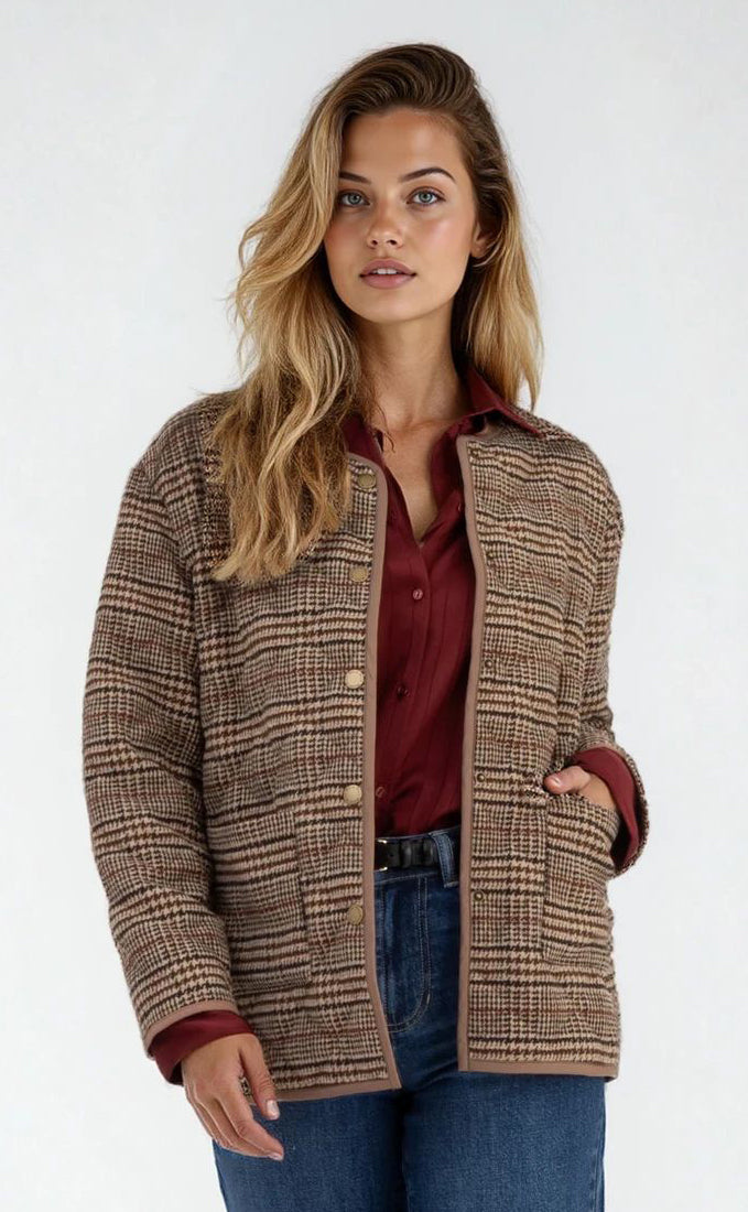ANDI - QUILTED COLLARLESS JACKET